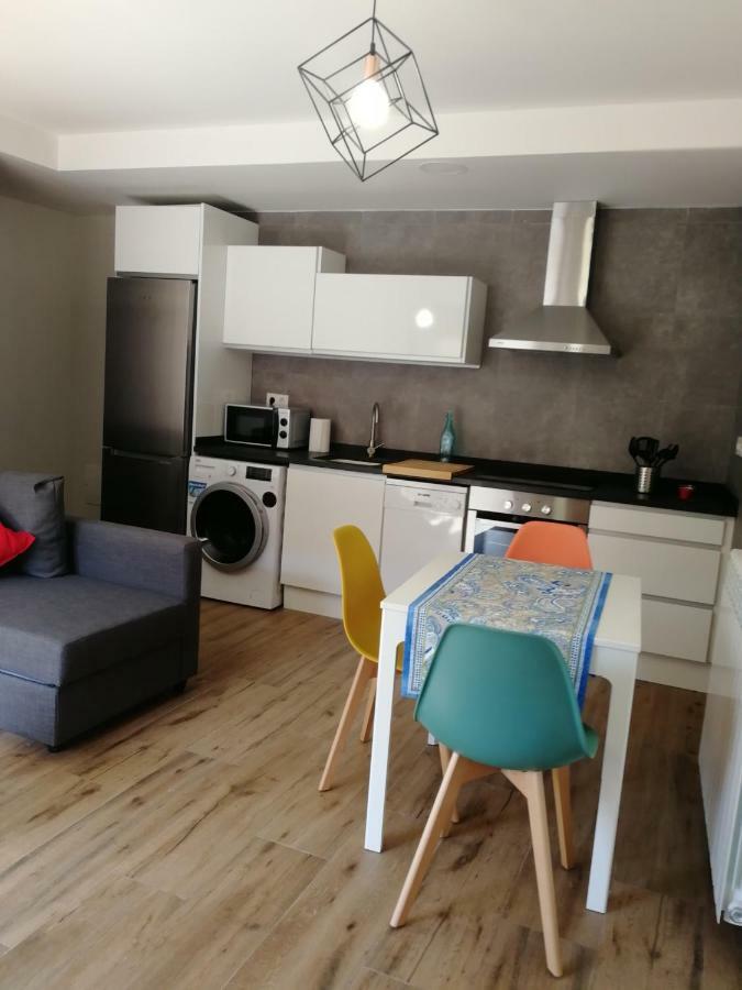 Apartamentos La Reunion Camarena de la Sierra Eksteriør bilde